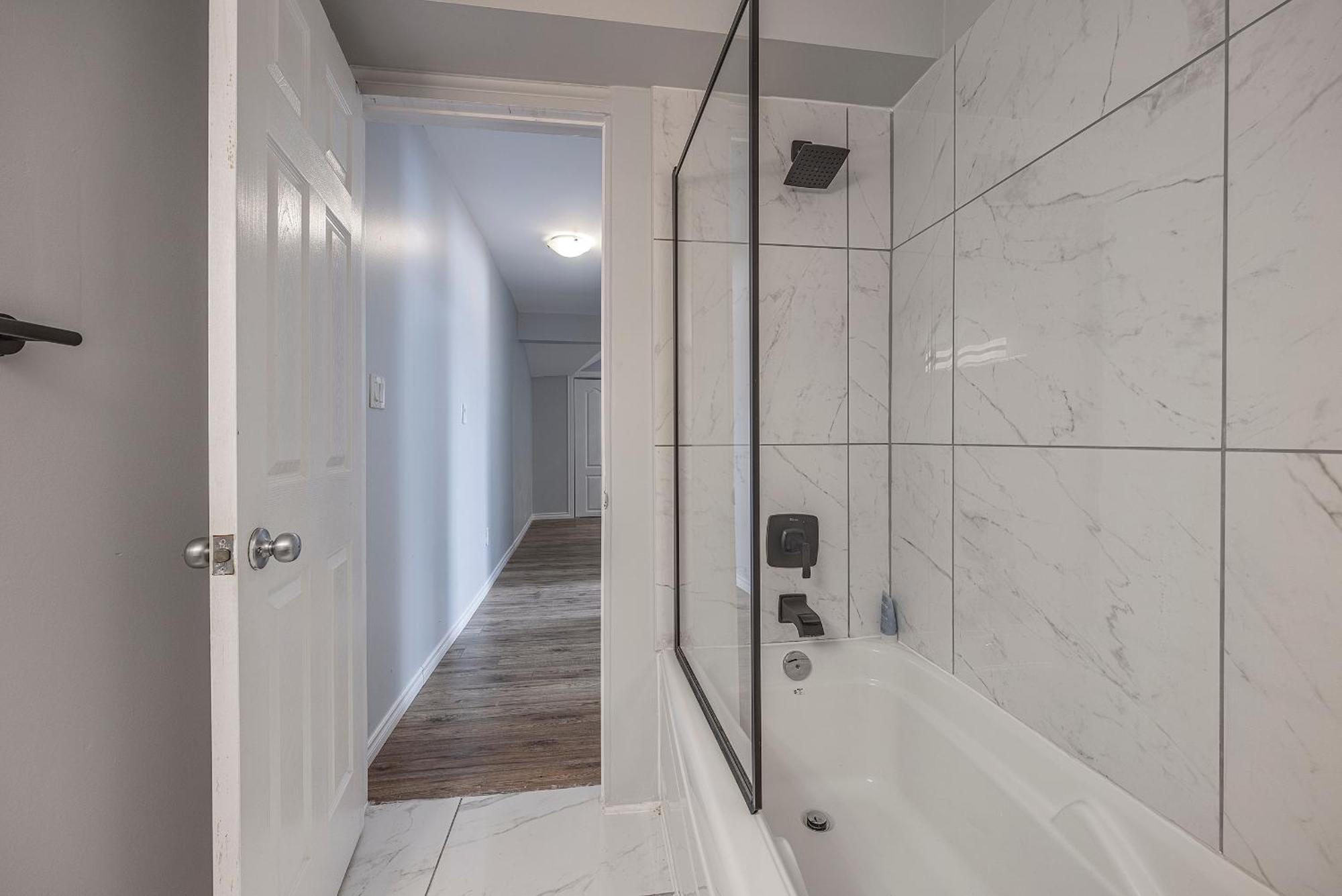 3 Bedroom Appartment-Limestone Kingston Esterno foto