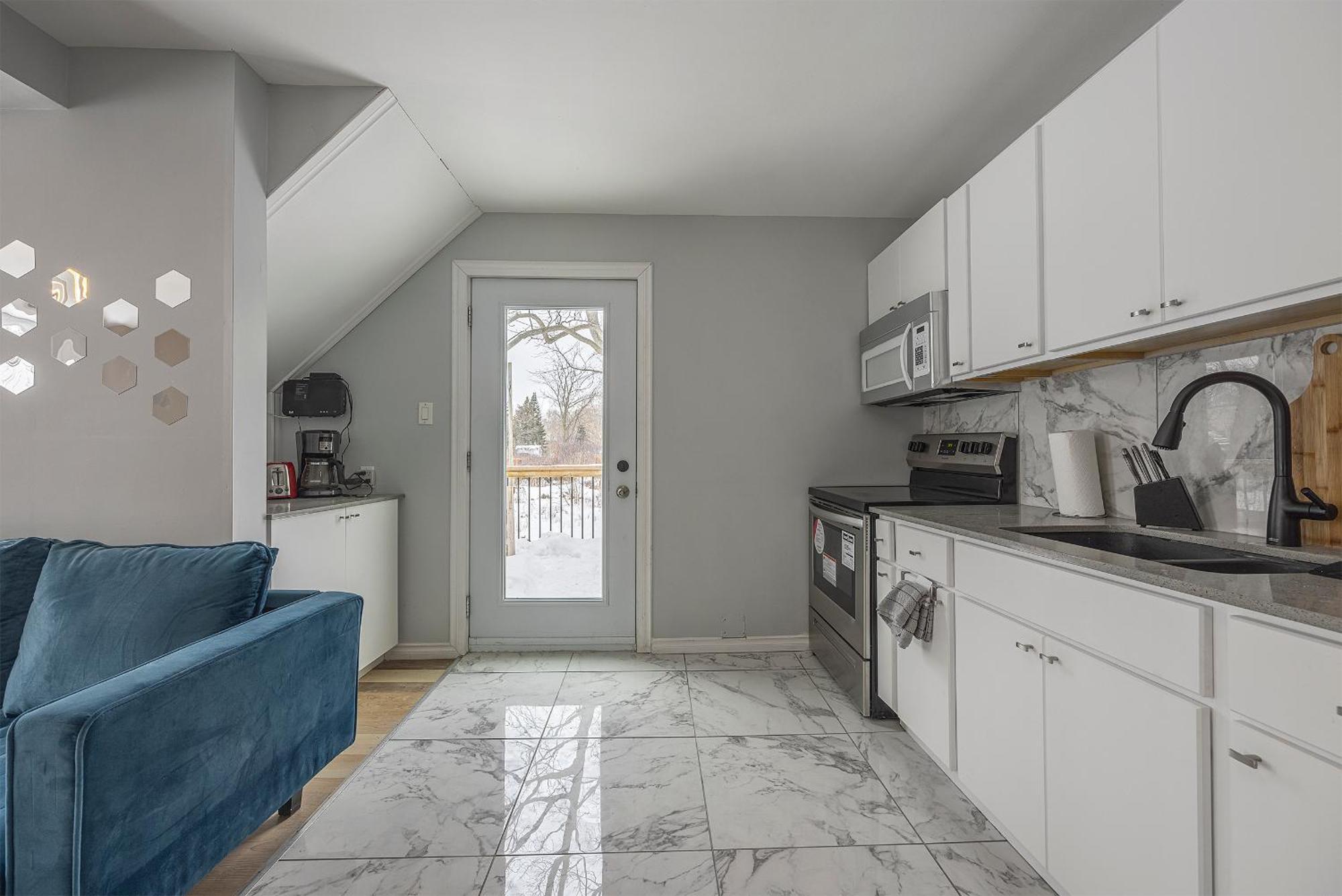 3 Bedroom Appartment-Limestone Kingston Esterno foto